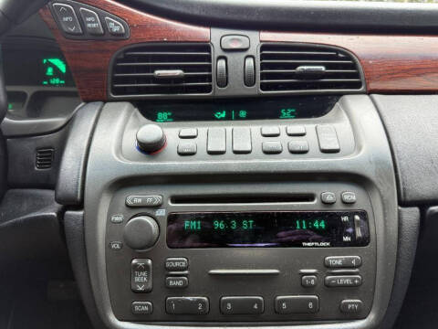 2005 Cadillac DeVille Livery Fleet