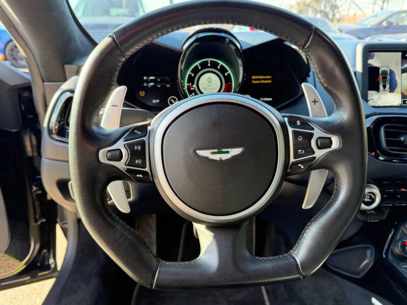 2020 Aston Martin Vantage