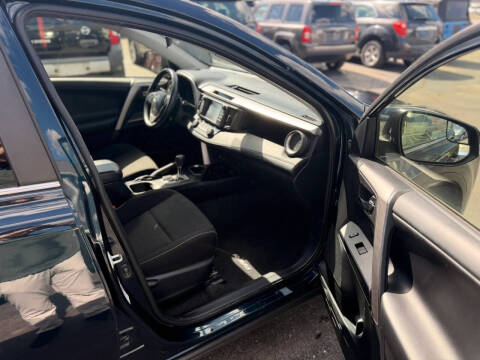 2017 Toyota RAV4 XLE