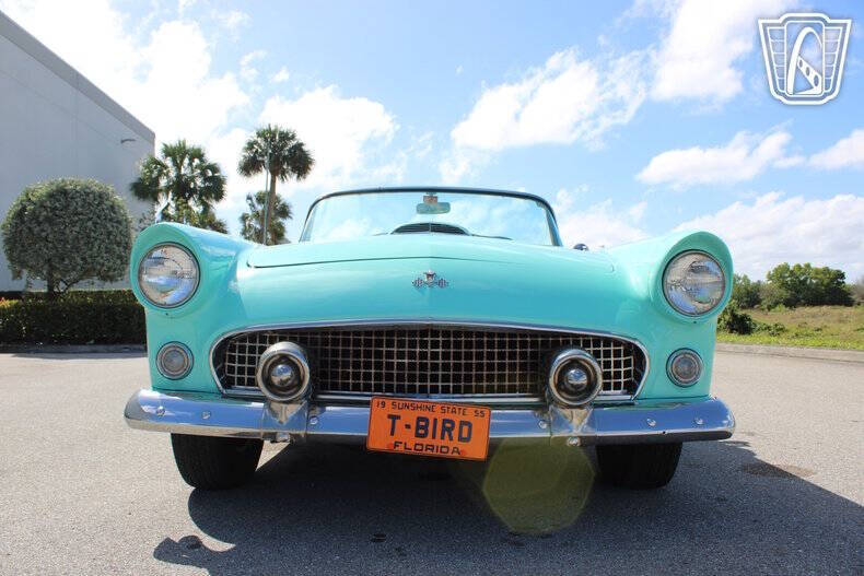 1955 Ford Thunderbird