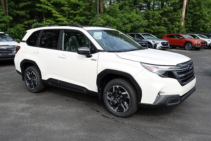 2025 Subaru Forester Limited Hybrid