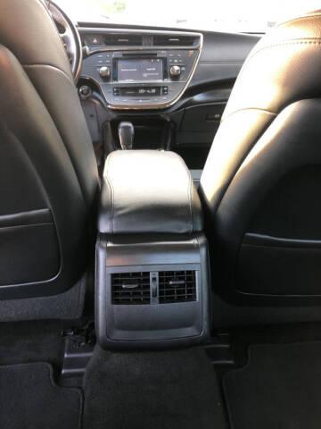 2017 Toyota Avalon XLE