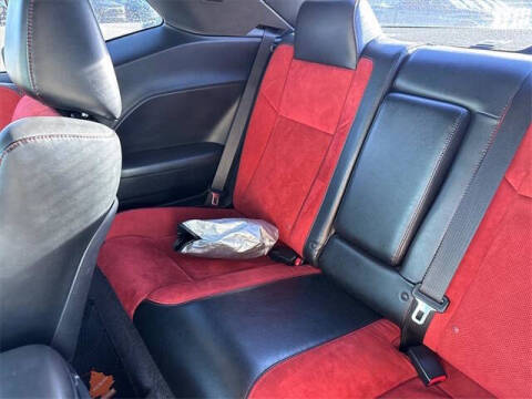 2016 Dodge Challenger R/T Scat Pack