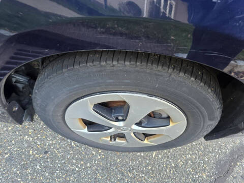 2013 Toyota Prius Four