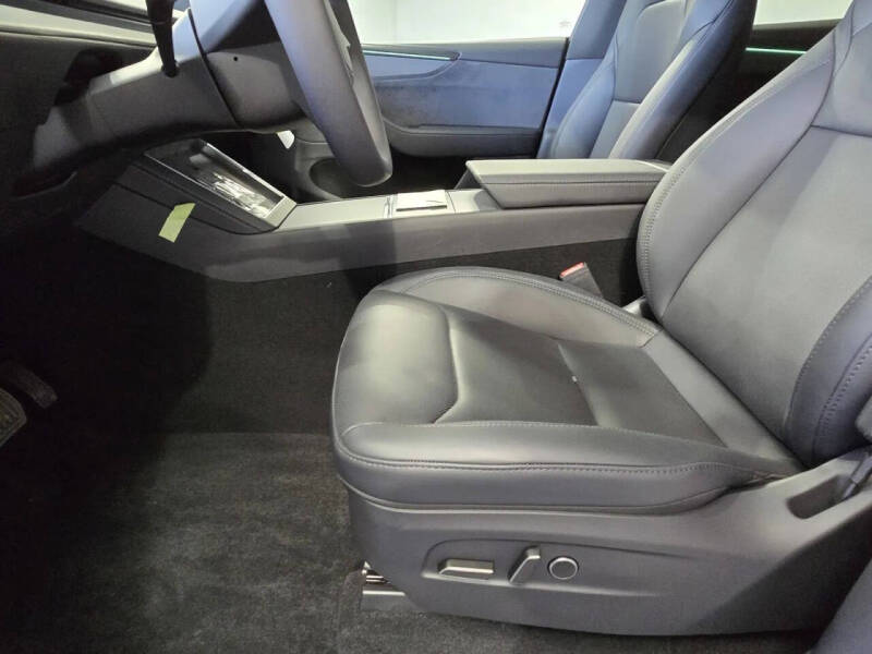 2026 Tesla Model Y Long Range
