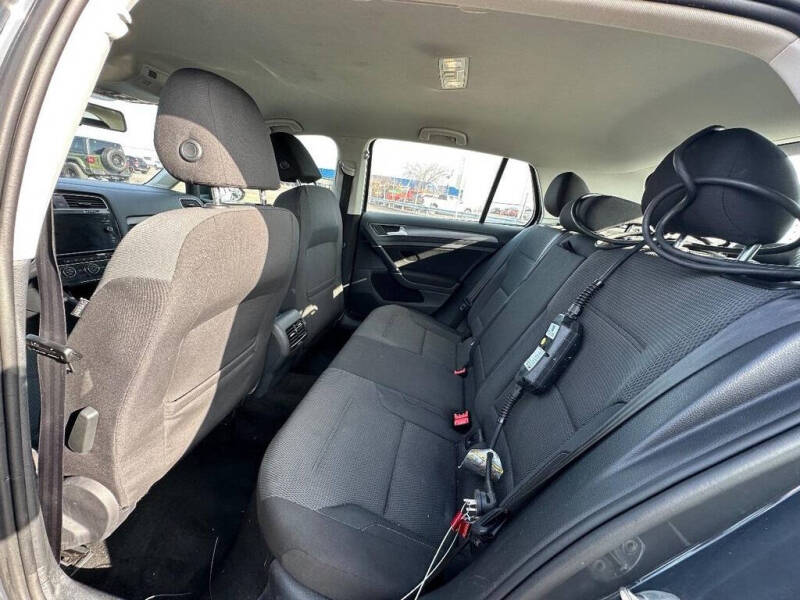 2019 Volkswagen e-Golf SE