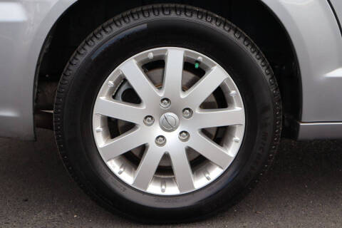 2013 Chrysler Town and Country Touring