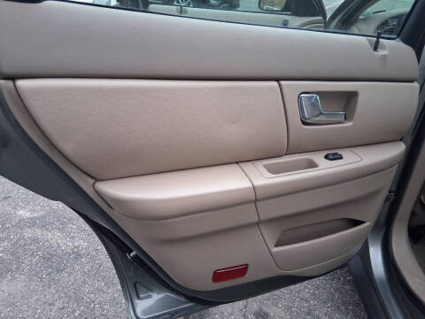 2003 Ford Taurus SEL Deluxe