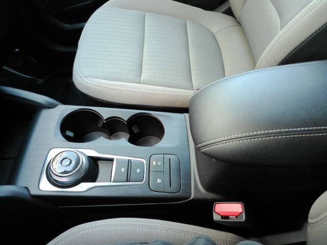 2022 Ford Escape S