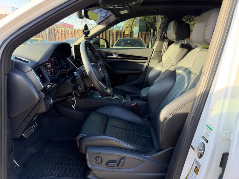 2019 Audi Q5 quattro Prestige 45 TFSI