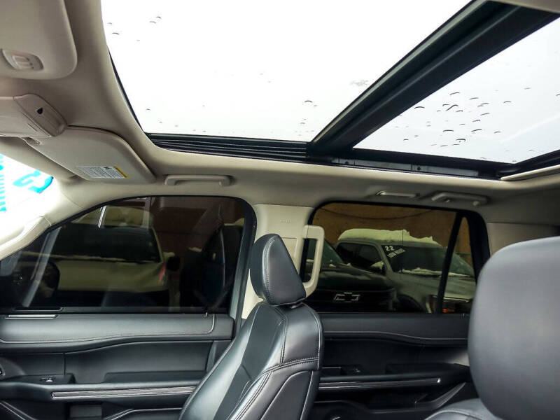 2023 Ford Expedition MAX XLT