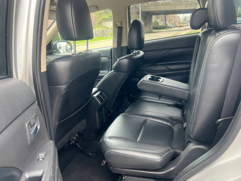 2019 Mitsubishi Outlander