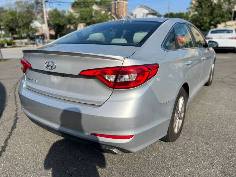 2015 Hyundai Sonata SE