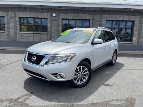 2016 Nissan Pathfinder S