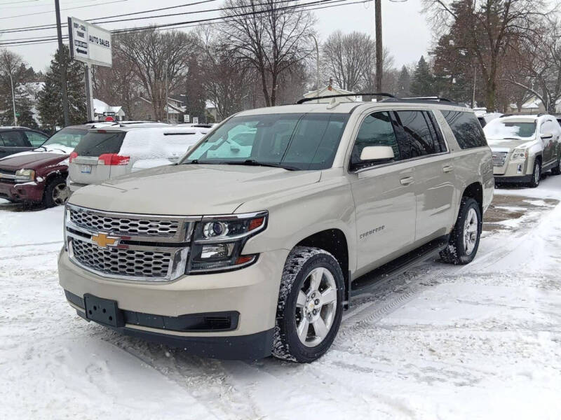 2016 Chevrolet Suburban for sale at 1-800 Get A Car in Mount Clemens MI