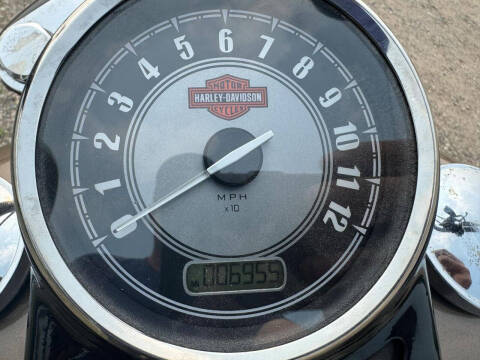 2012 Harley-Davidson Softail Slim FLS