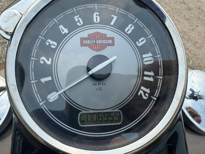 2012 Harley-Davidson Softail Slim FLS