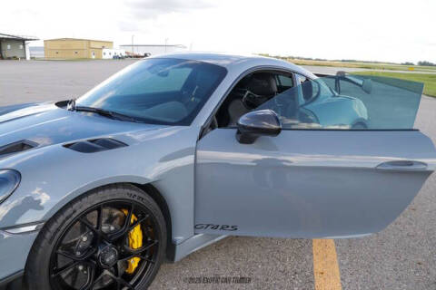 2023 Porsche 718 Cayman GT4 RS