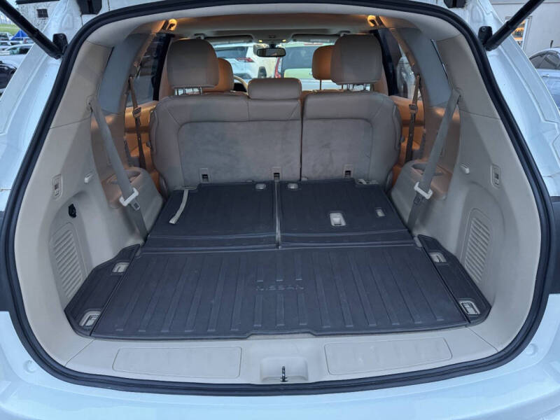 2015 Nissan Pathfinder Platinum
