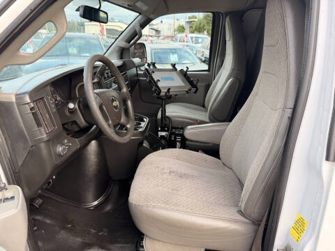 2021 Chevrolet Express 2500