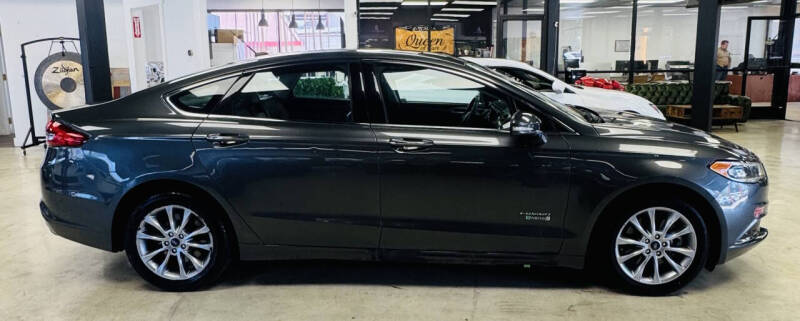 2018 Ford Fusion Energi SE Luxury