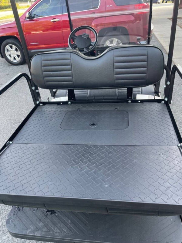 2018 E-Z-GO TXT  LITHIUM