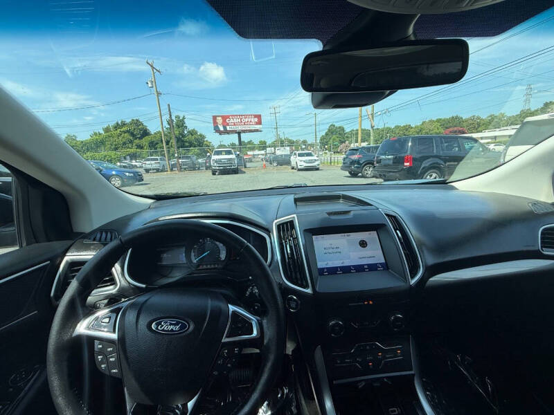 2020 Ford Edge SEL