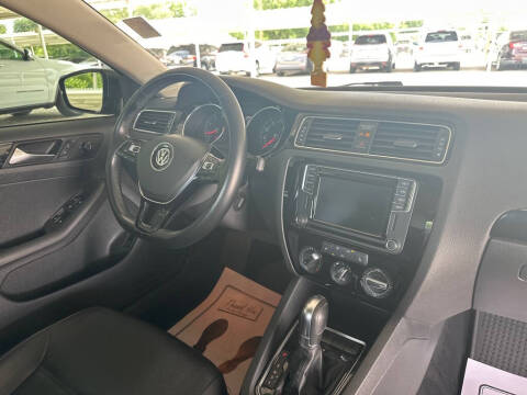 2016 Volkswagen Jetta