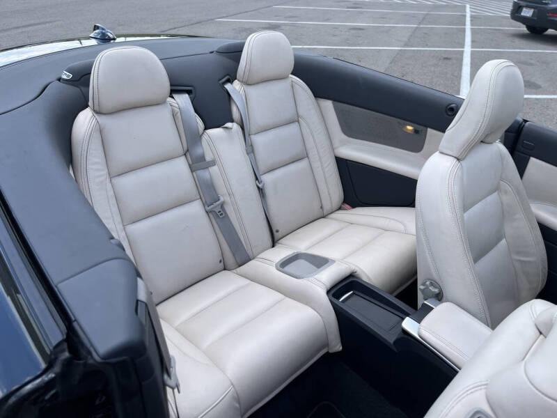 2012 Volvo C70 T5 Platinum