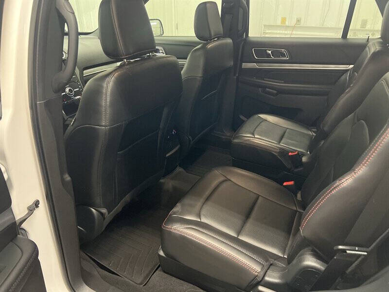 2019 Ford Explorer Sport