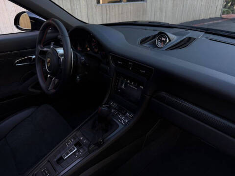 2012 Porsche 911 Carrera