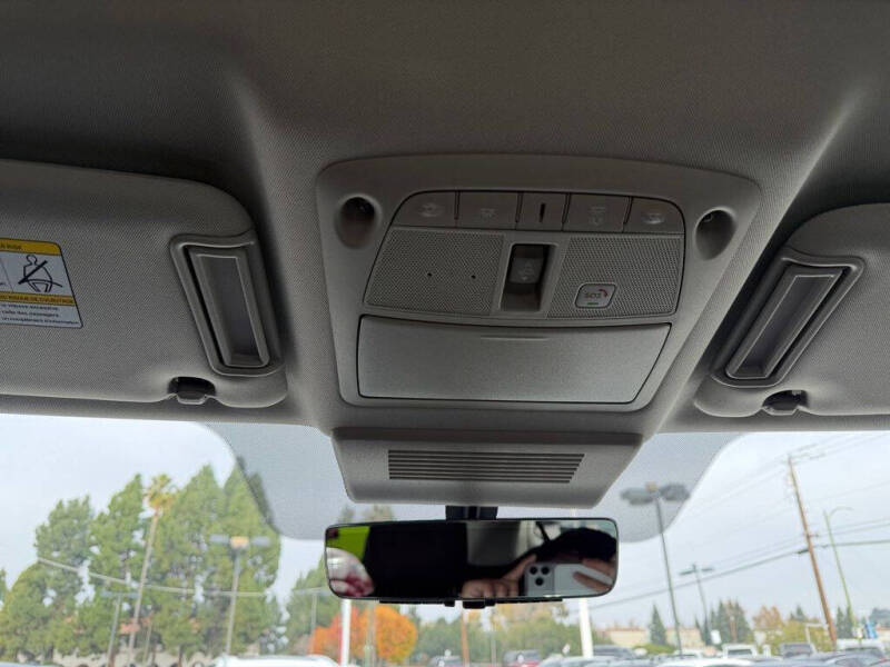 2024 Infiniti QX80 Premium Select