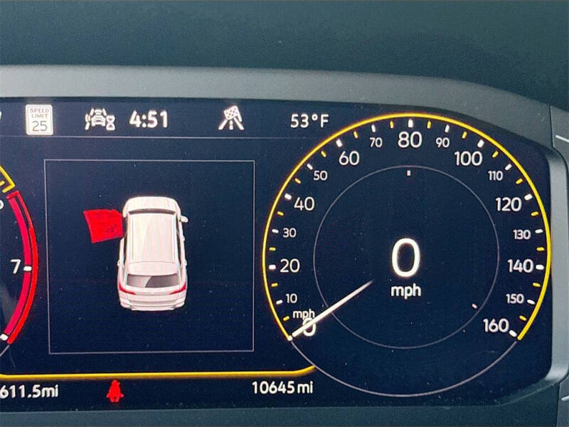 2025 Volkswagen Taos SEL 4Motion