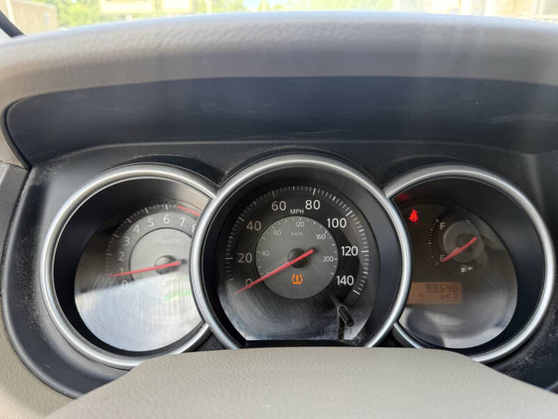 2009 Nissan Versa 1.8 SL