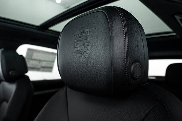 2025 Porsche Cayenne