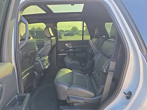 2025 Ford Expedition Tremor