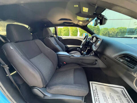 2019 Dodge Challenger SXT