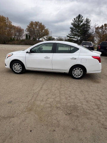 2018 Nissan Versa SV