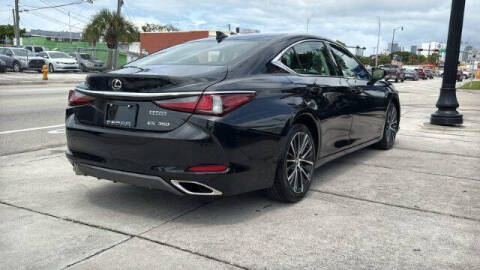 2022 Lexus ES 350