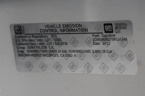 2025 Chevrolet Suburban LS