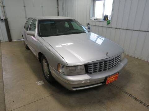 1999 Cadillac DeVille for sale at Grey Goose Motors in Pierre SD