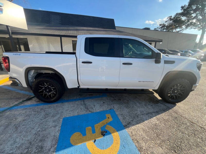 2023 GMC Sierra 1500