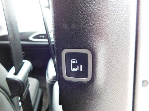 2020 Chrysler Pacifica Touring