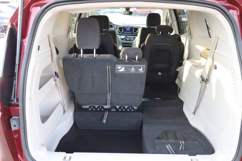 2019 Chrysler Pacifica Touring Plus