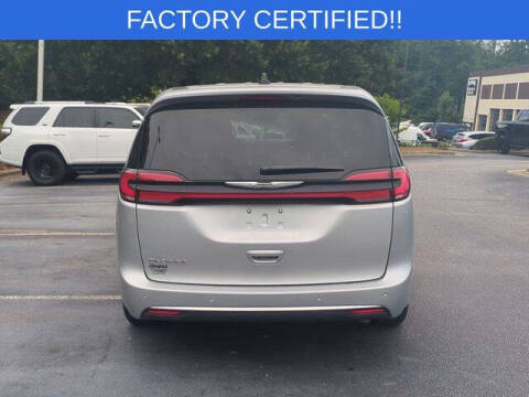 2024 Chrysler Pacifica Touring L