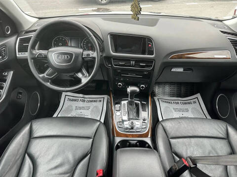 2015 Audi Q5 2.0T quattro Premium Plus