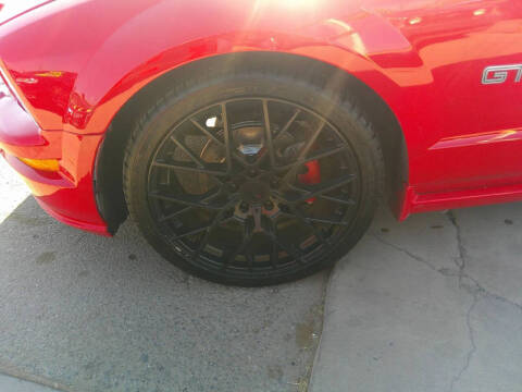 2006 Ford Mustang GT Deluxe