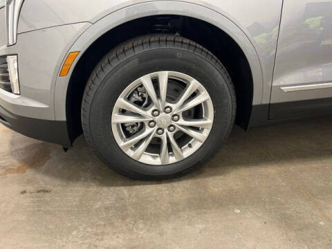 2026 Cadillac XT5 Luxury