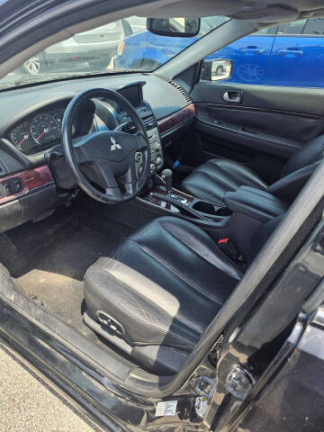 2012 Mitsubishi Galant SE