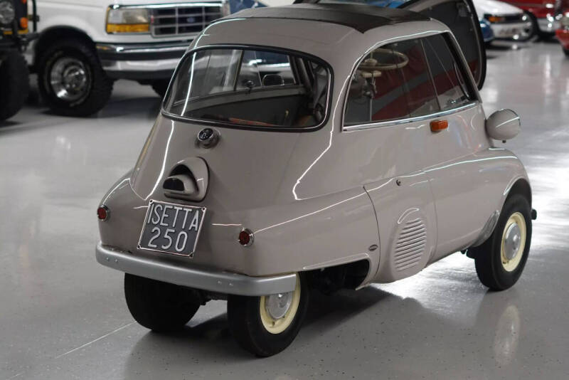 1957 BMW Isetta